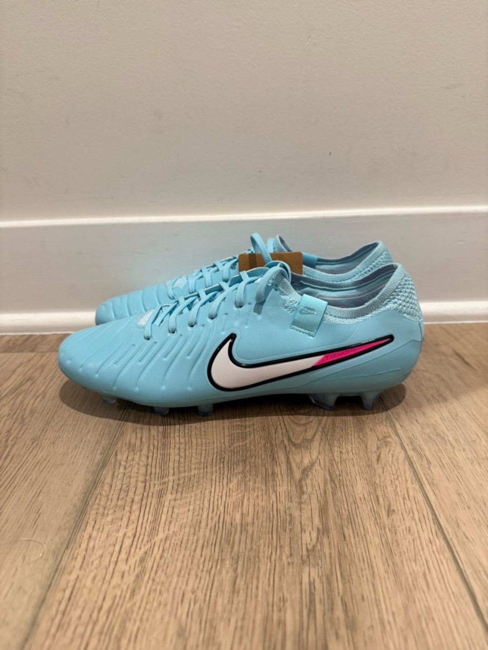 Nike Tiempo Legend 10 Elite DV4328 401 FG Prism Pack Men's Size 9.5 Brand New!